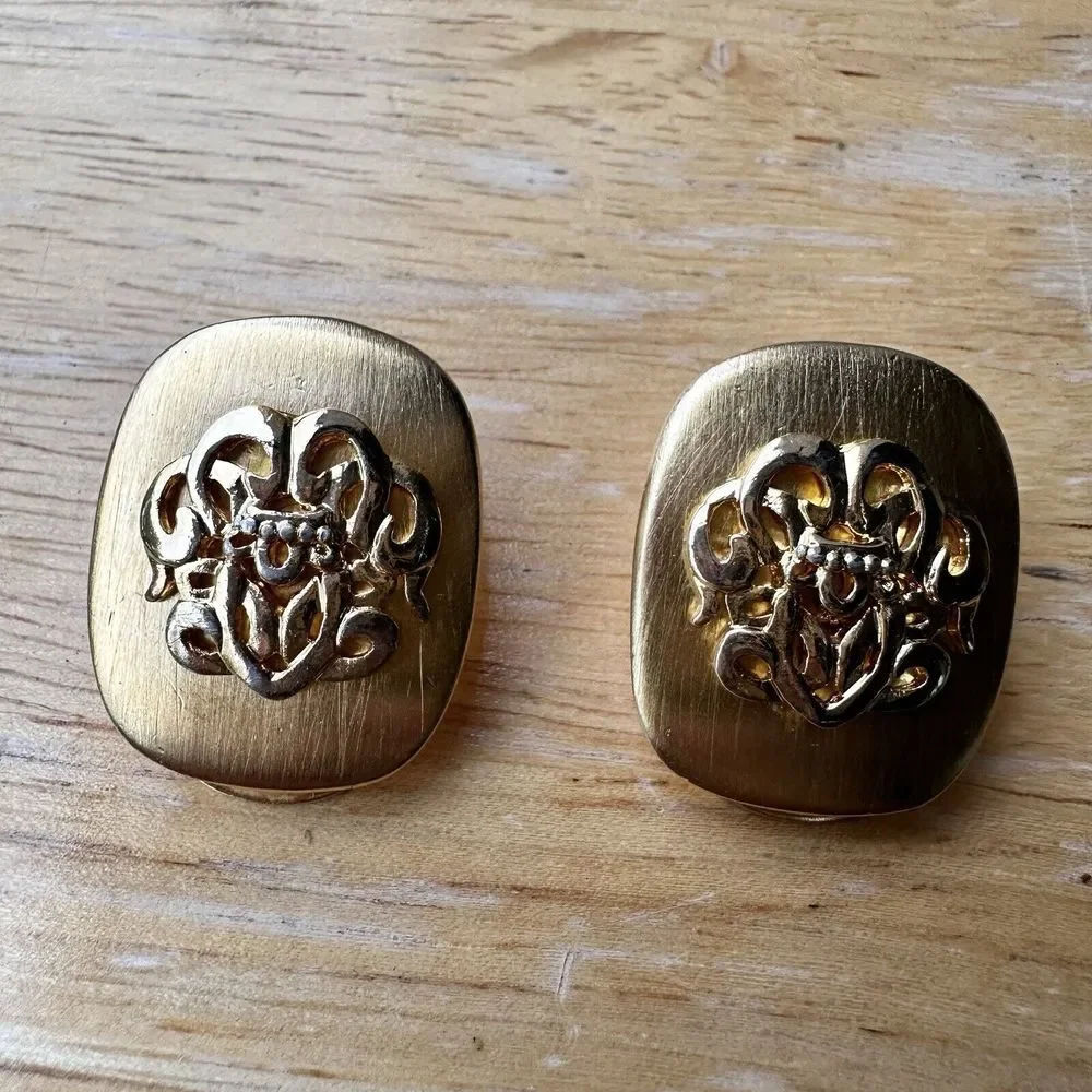 Vintage 90s Clip Earrings Faux Pearl Goldtone Mtl Fashion Jewelry Retro Lot Of 3